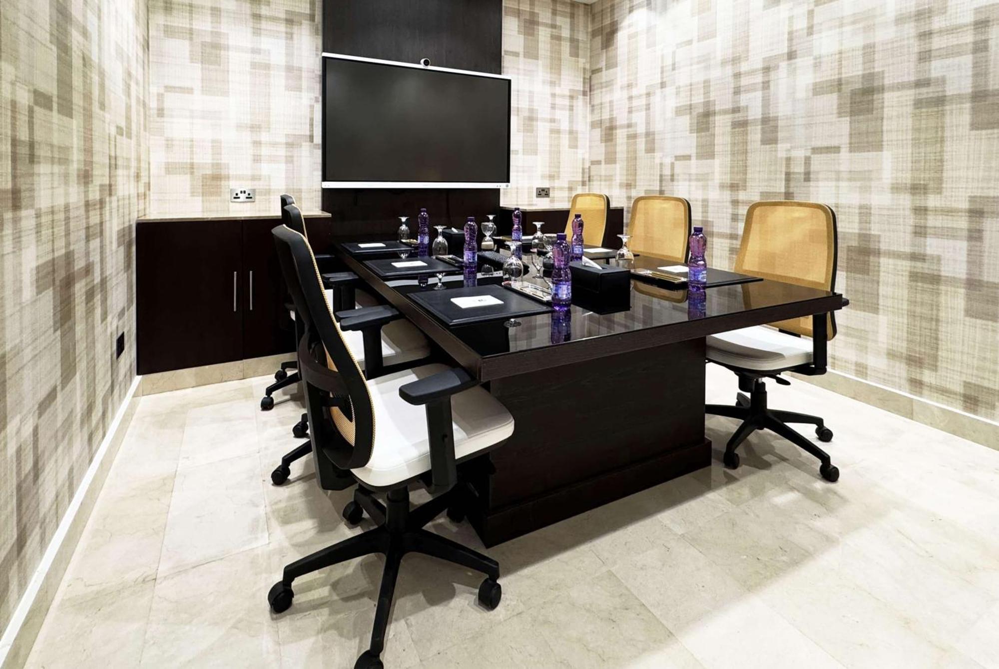 Hotel Ramada Encore By Wyndham Doha